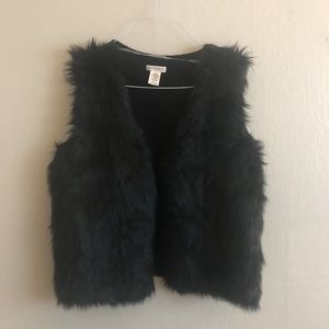 Love on a Hanger women’s black vest faux fur Size Large